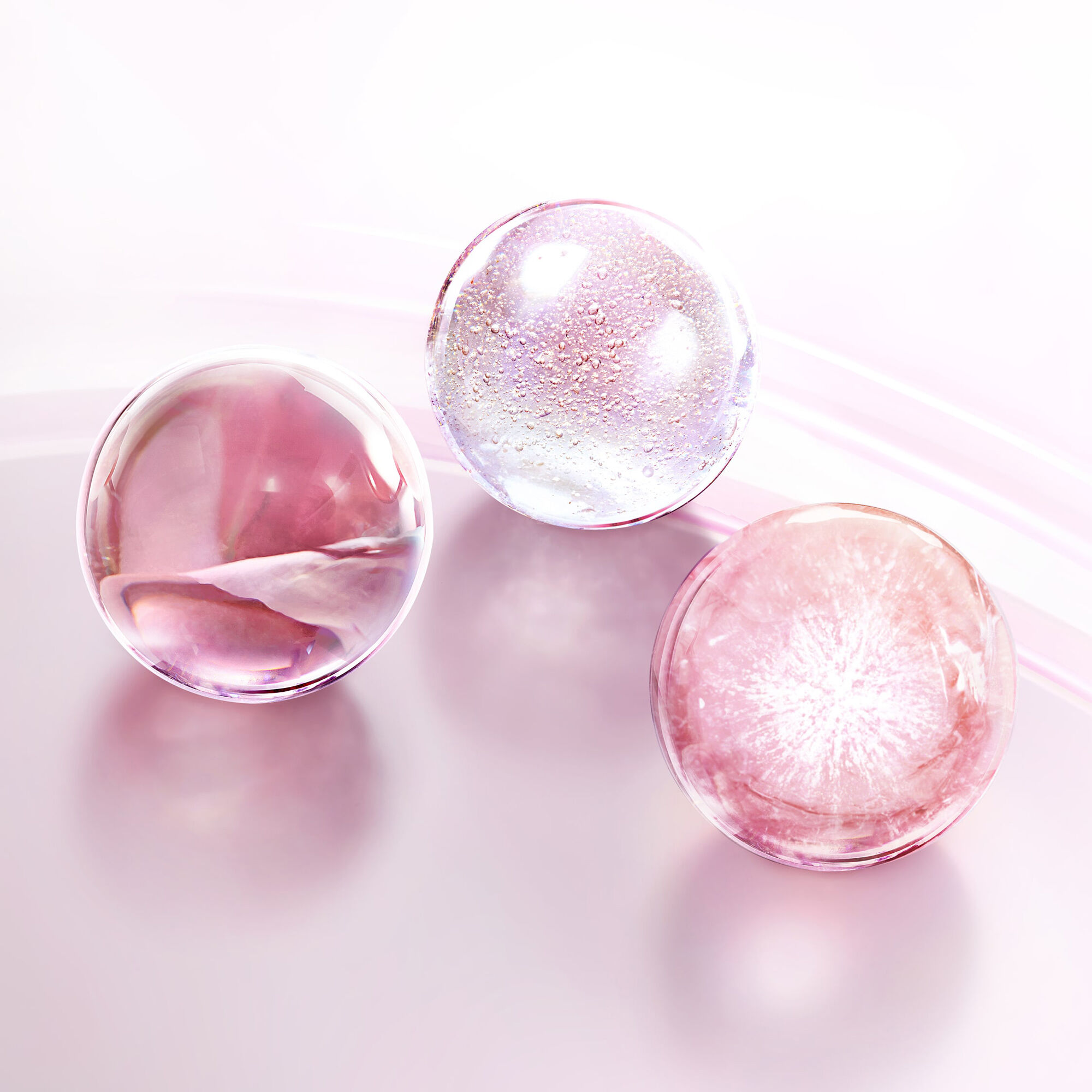 Hydra Zen Gel Cream hyaluronic acid and rose extract spheres