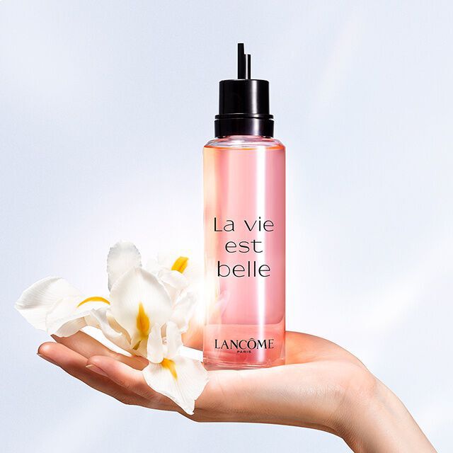 Lancôme La Vie Est Belle 50ML EDP Holiday Gift Set 2025